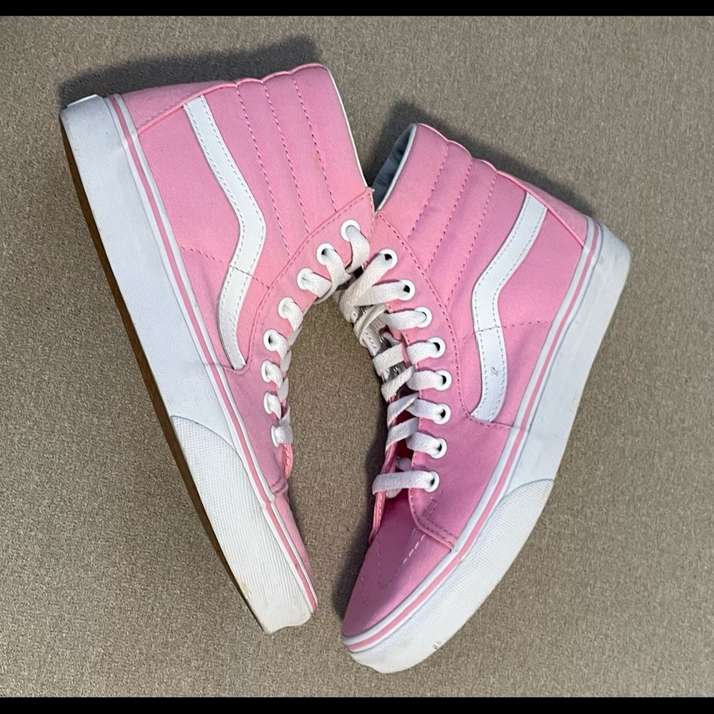 Pink vans sneaker